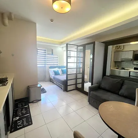 Nice Views+ Large Space+ Beside It Park